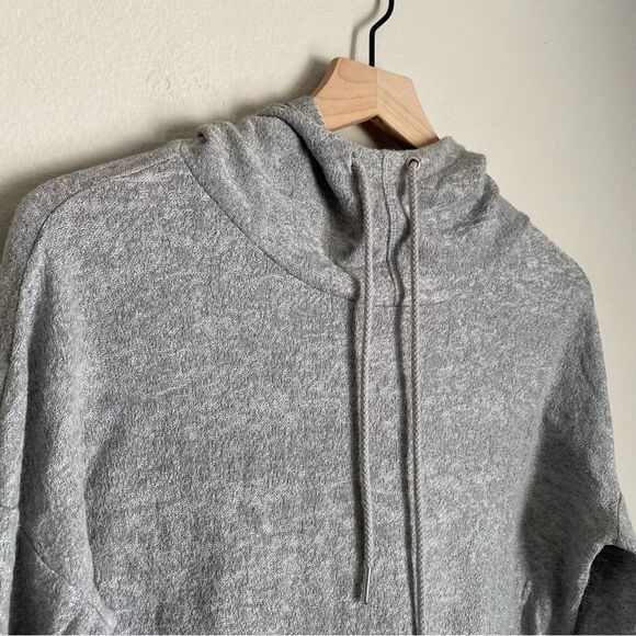 ZYIA grey hooded sweatshirt - Picture 4 of 9